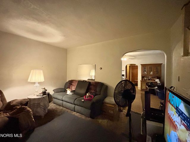 177 Dexter Street, Toledo, OH 43608