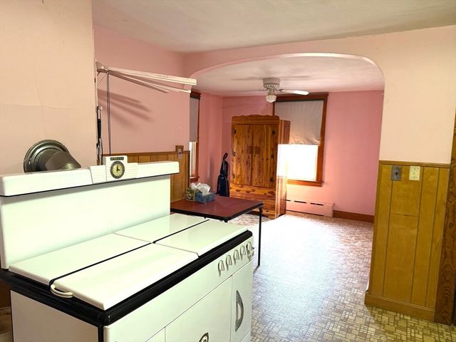 826 Williams Street, Dighton, MA 02764