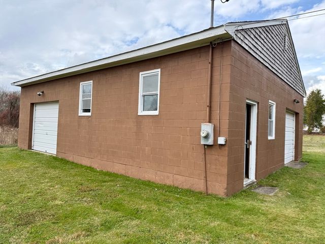 826 Williams Street, Dighton, MA 02764