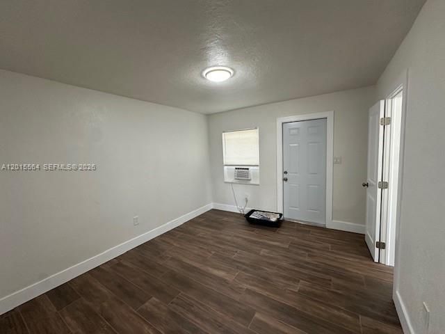 101 W 11th St 2, Riviera Beach, FL 33404