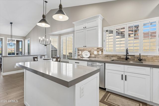9010 E CEDAR WAXWING Drive, Sun Lakes, AZ 85248