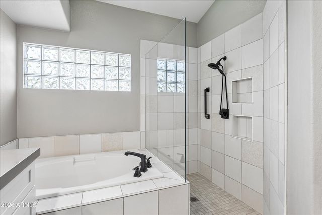 9010 E CEDAR WAXWING Drive, Sun Lakes, AZ 85248