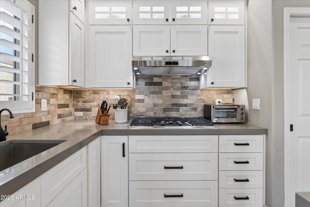 9010 E CEDAR WAXWING Drive, Sun Lakes, AZ 85248
