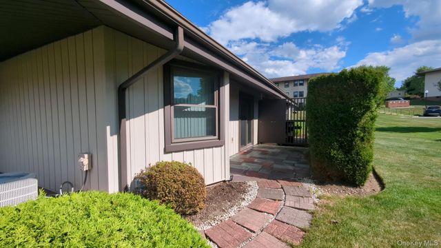 5 Devon Court B, Yorktown Heights, NY 10598