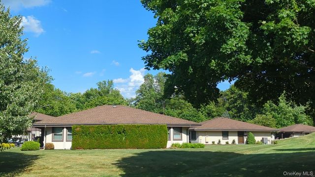 5 Devon Court B, Yorktown Heights, NY 10598
