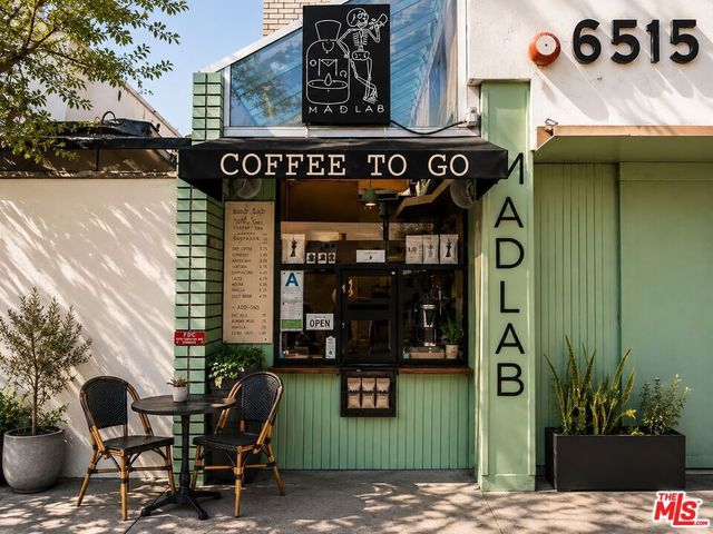 1750 Camino Palmero Street 442, Los Angeles, CA 90046
