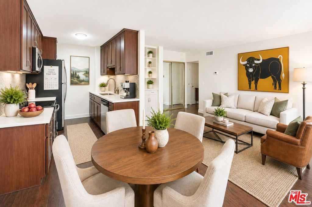 1750 Camino Palmero Street 442, Los Angeles, CA 90046