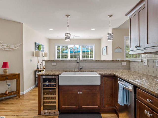 105 Michelle Drive, Chesnee, SC 29323