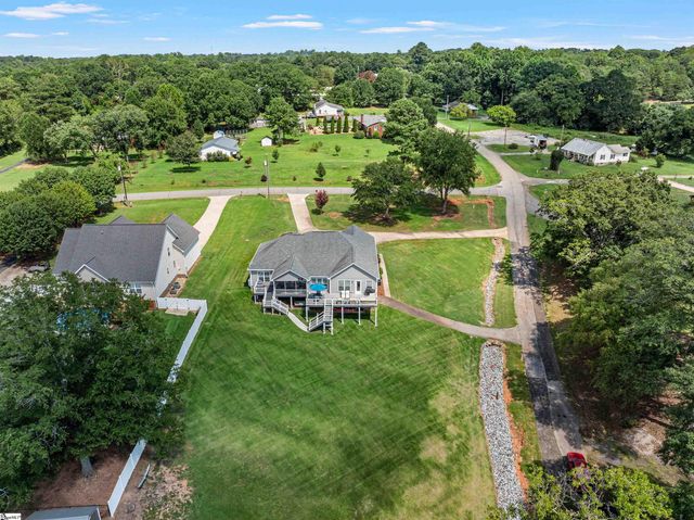 105 Michelle Drive, Chesnee, SC 29323