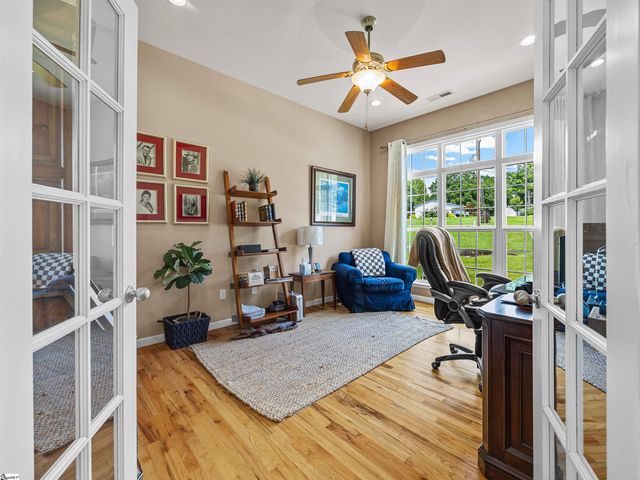 105 Michelle Drive, Chesnee, SC 29323