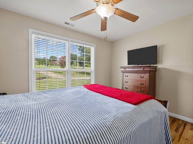 105 Michelle Drive, Chesnee, SC 29323