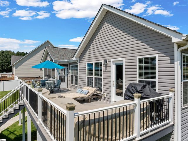 105 Michelle Drive, Chesnee, SC 29323