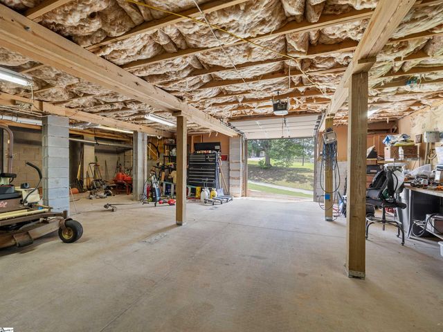 105 Michelle Drive, Chesnee, SC 29323