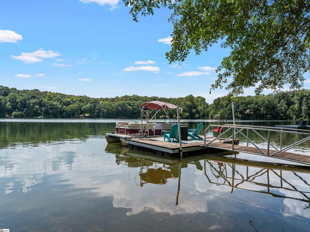 105 Michelle Drive, Chesnee, SC 29323