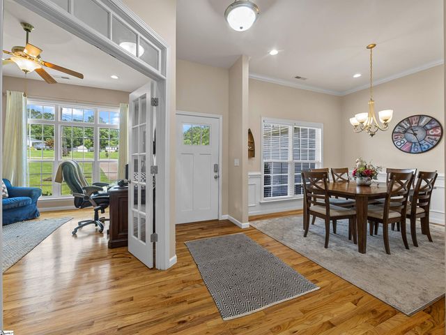 105 Michelle Drive, Chesnee, SC 29323