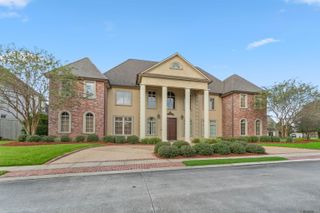 2602 Cedar Lodge Dr, Baton Rouge, LA 70809