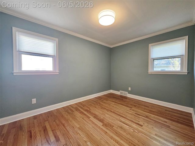 264 Phillips Avenue, Clawson, MI 48017