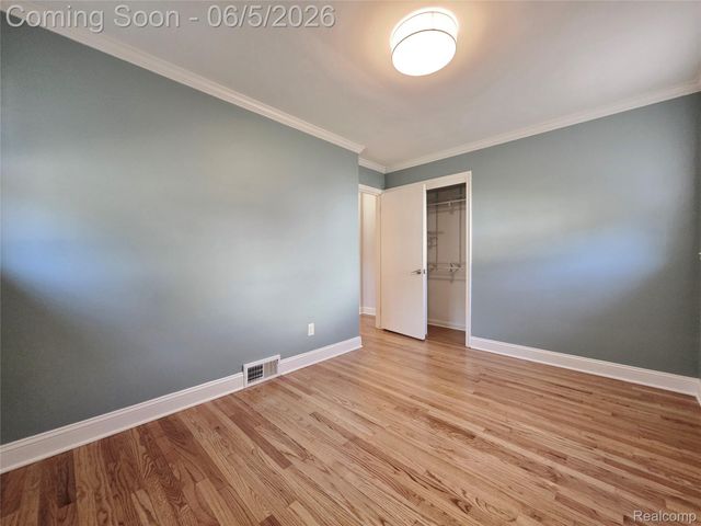 264 Phillips Avenue, Clawson, MI 48017