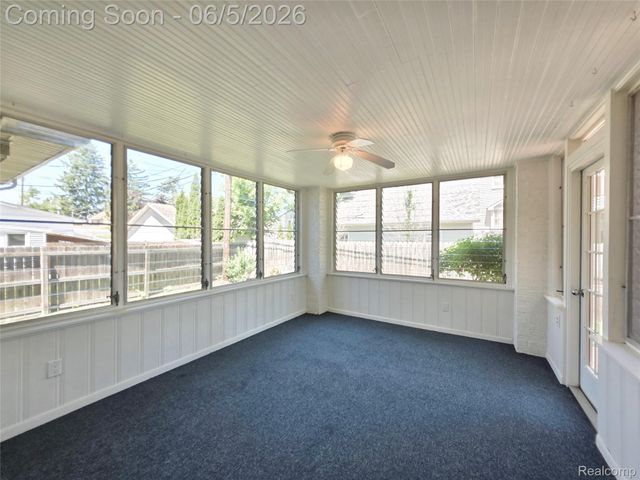264 Phillips Avenue, Clawson, MI 48017