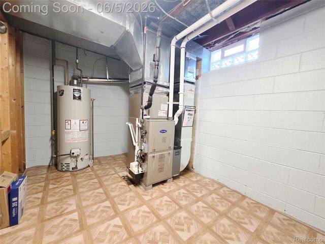 264 Phillips Avenue, Clawson, MI 48017