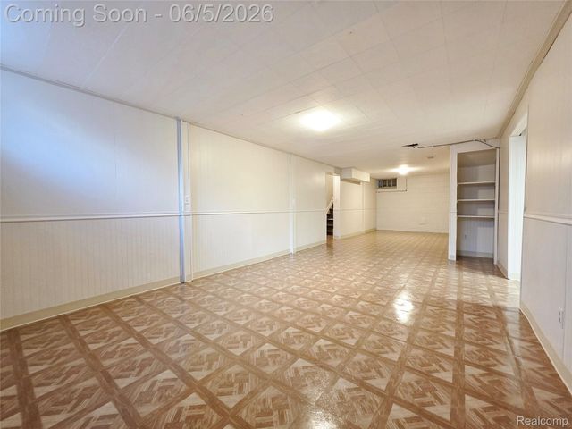 264 Phillips Avenue, Clawson, MI 48017