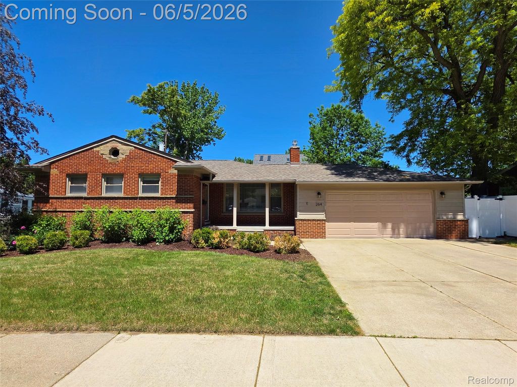 264 Phillips Avenue, Clawson, MI 48017