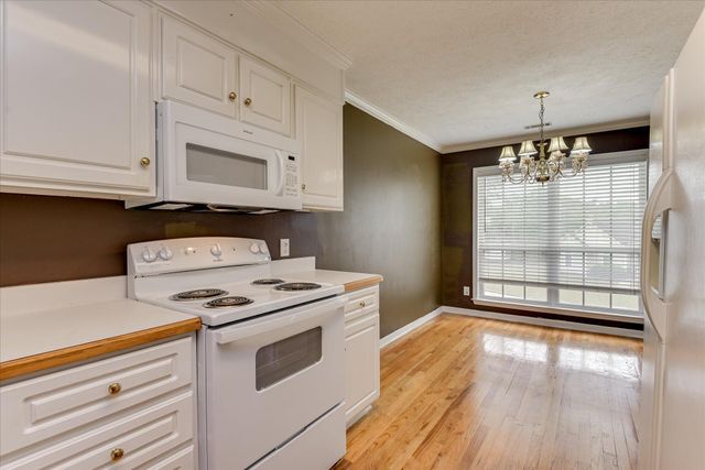 1060 Willow Woods Drive, Aiken, SC 29803