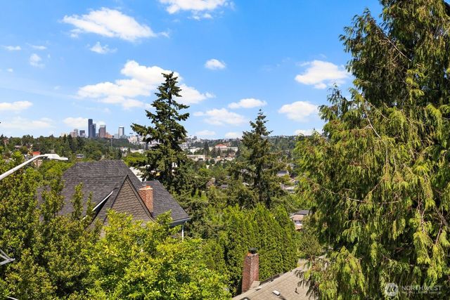 3934 B S Angeline Street, Seattle, WA 98118