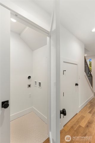 3934 B S Angeline Street, Seattle, WA 98118