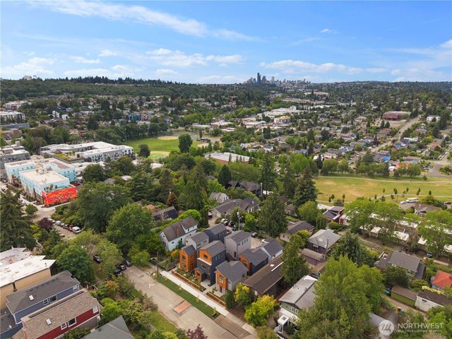 3934 B S Angeline Street, Seattle, WA 98118