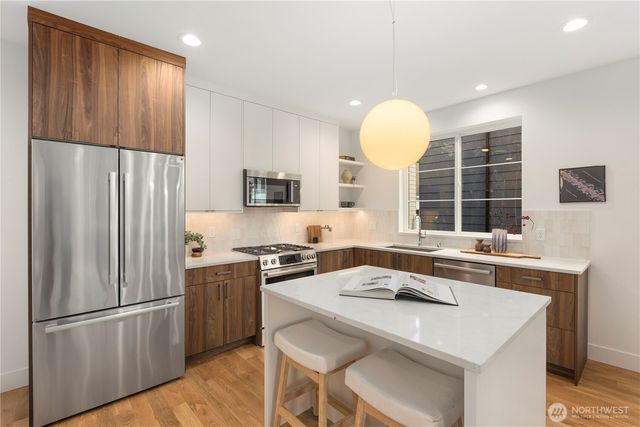 3934 B S Angeline Street, Seattle, WA 98118