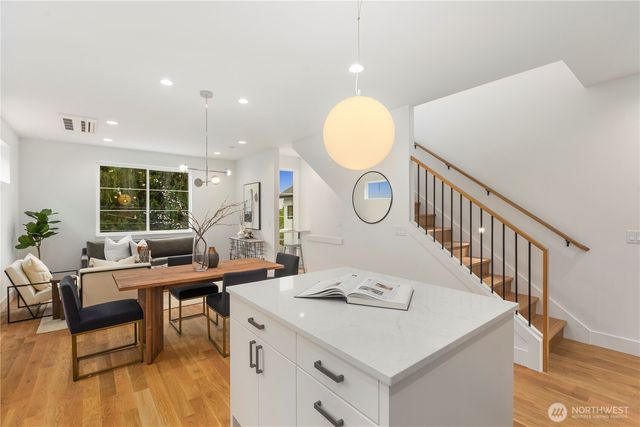 3934 B S Angeline Street, Seattle, WA 98118