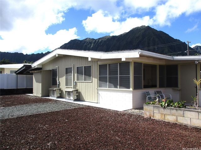 45-608 Keole Street, Kaneohe, HI 96744
