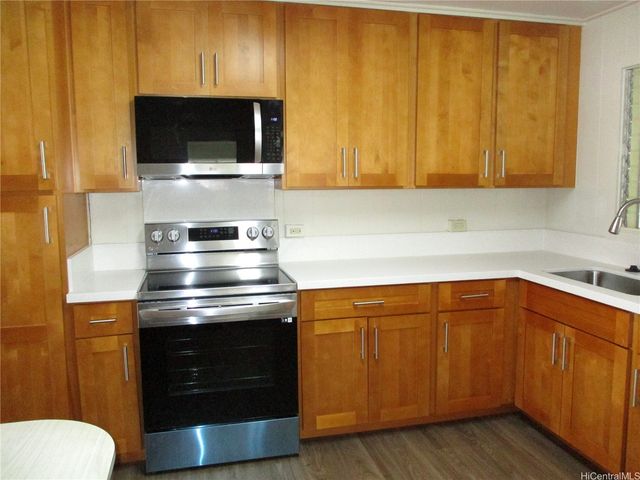 45-608 Keole Street, Kaneohe, HI 96744