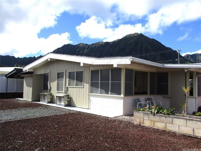 45-608 Keole Street, Kaneohe, HI 96744