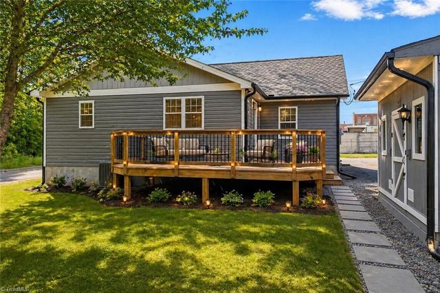 718 James Street, Burlington, NC 27217
