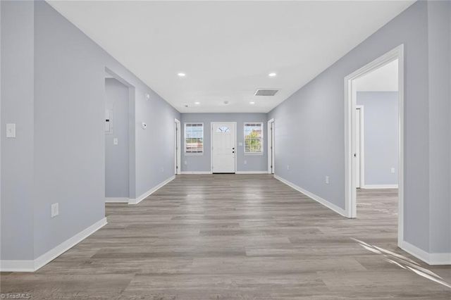 718 James Street, Burlington, NC 27217