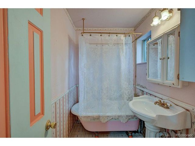 319 W Arkansas St, Buena Vista, CO 81211