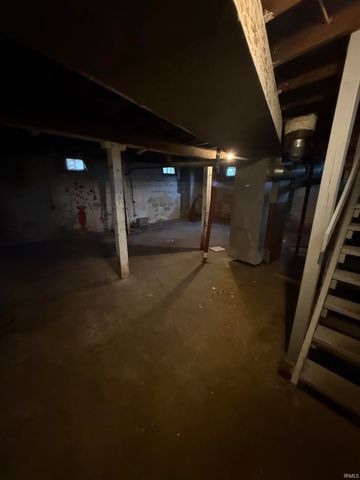 613 E Broadway Street, South Bend, IN 46601