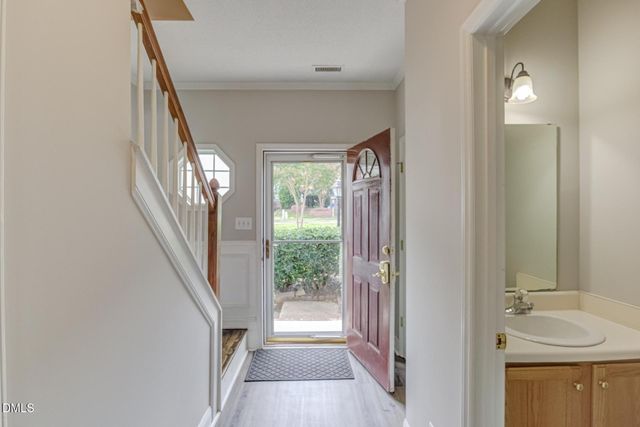 4636 Vendue Range Drive, Raleigh, NC 27604