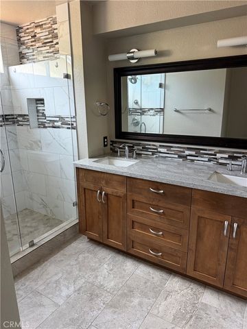 42281 Camino Romo, Temecula, CA 92592