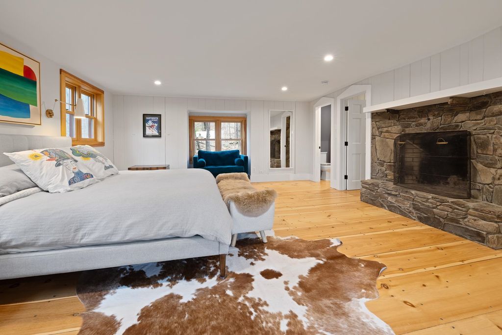 Image 34 of property listing at 1693 Five Corners Road, Thetford, VT 05074