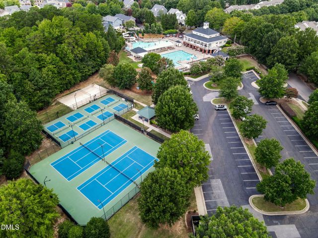 2246 Banks Hill Row Road, Raleigh, NC 27614