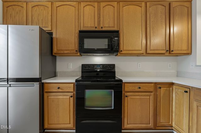 2246 Banks Hill Row Road, Raleigh, NC 27614