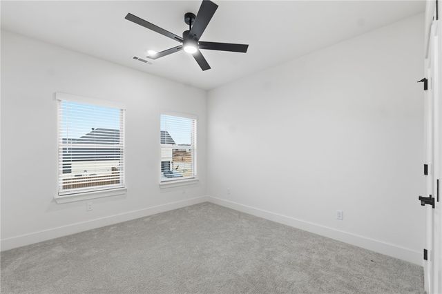 491 Silverview Avenue, Centerton, AR 72719