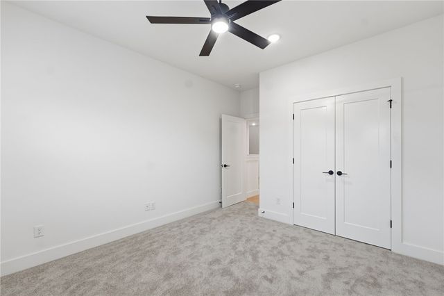 491 Silverview Avenue, Centerton, AR 72719