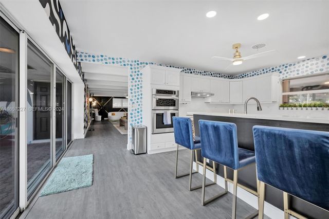 5830 NE 14th Road, Fort Lauderdale, FL 33334