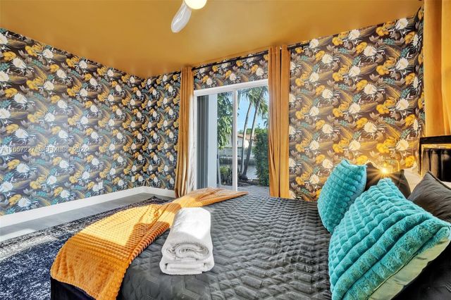 5830 NE 14th Road, Fort Lauderdale, FL 33334
