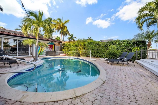 5830 NE 14th Road, Fort Lauderdale, FL 33334