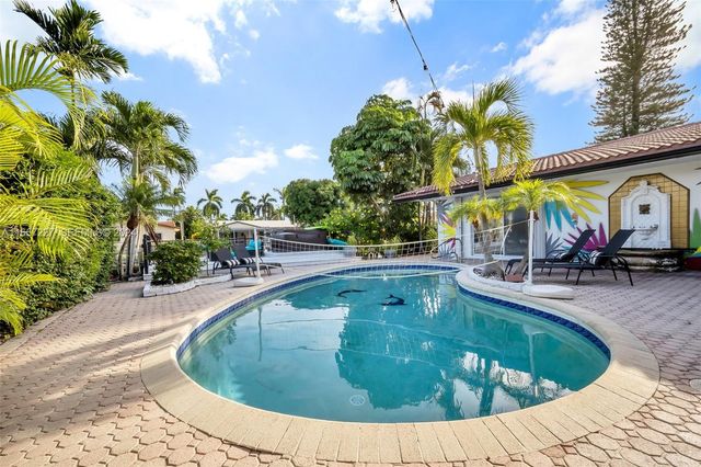 5830 NE 14th Road, Fort Lauderdale, FL 33334